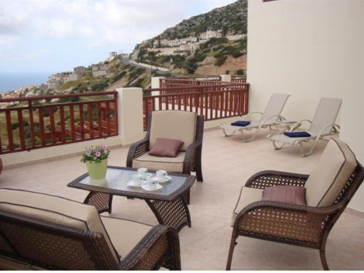 First Floor 2 Bedroom Apartment, Large Balcony, Amazing Sea Views, Communal Pool Peyia Luaran gambar