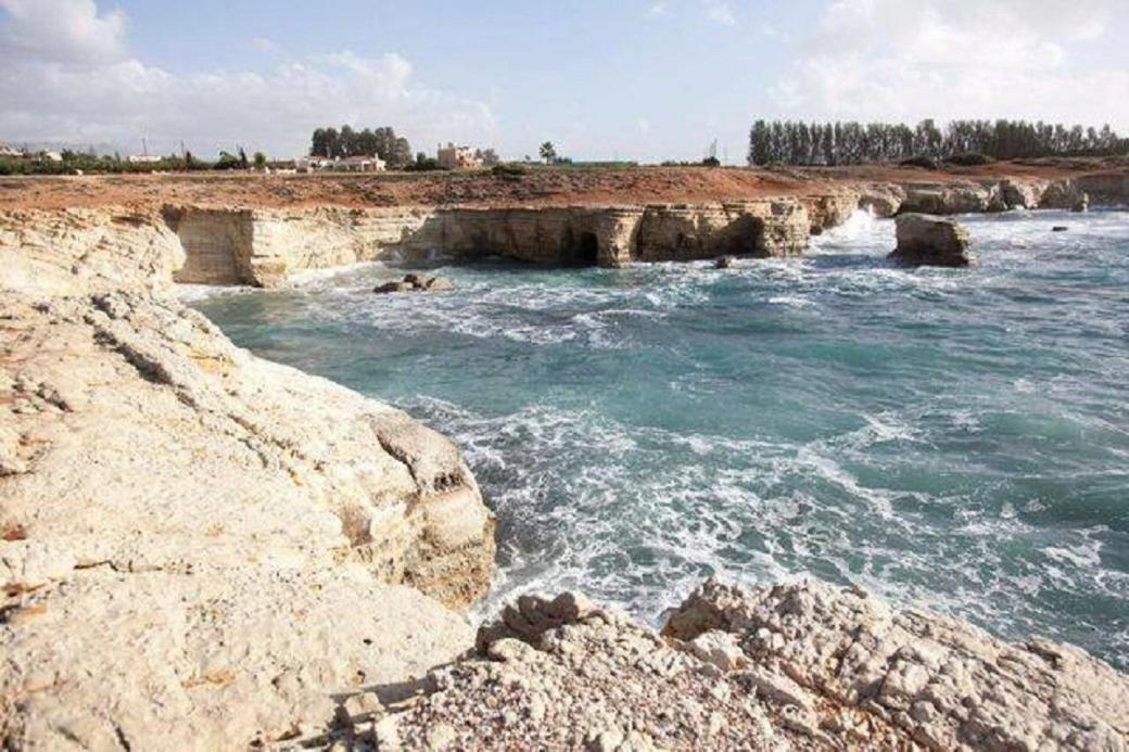 First Floor 2 Bedroom Apartment, Large Balcony, Amazing Sea Views, Communal Pool Peyia Luaran gambar